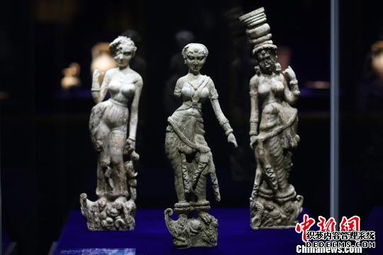 “金色阿富汗——古代文明的十字路口”展在南京博物院特展馆开幕。　泱波 摄
